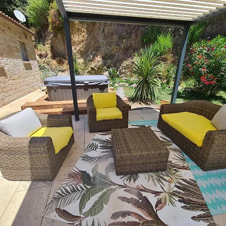 לינה וארוחת בוקר Casa Suprana